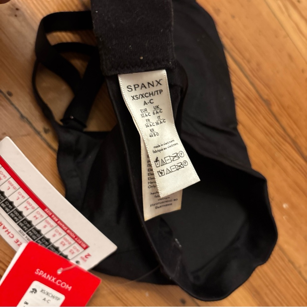 Spanx All-in-One Wireless Bra XS A-C Black NWT - Picture 5 of 5